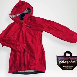 Patagonia Vibrant Red Outdoor Jacket